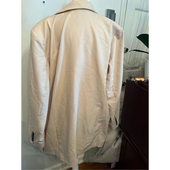 NWT Free People We The Free Oversized Jay Blazer Apricot Beige - Size large - Picture 3 of 4